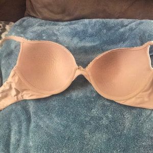 Beautiful Victoria secret push up bra gently used